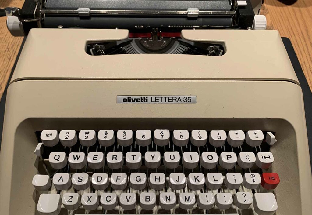 olivetti typewriter